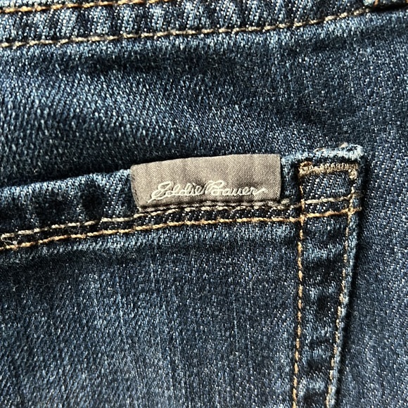 Eddie Bauer slim boyfriend capris womens P10 - Picture 4 of 4